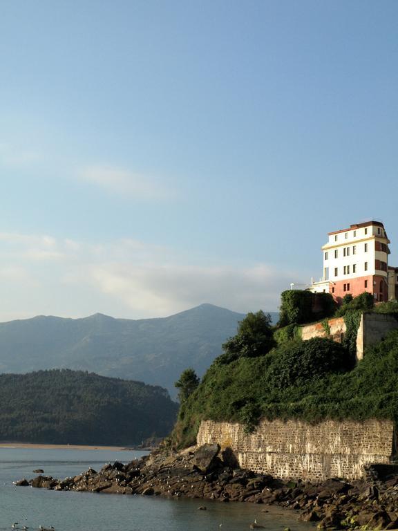 Hotel Lastres Miramar Extérieur photo